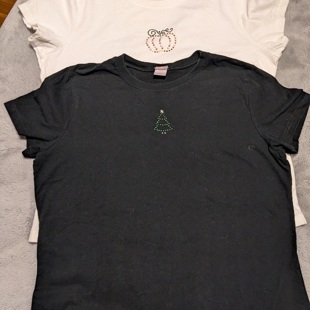 Holiday T-shirts - Picture 3 of 7